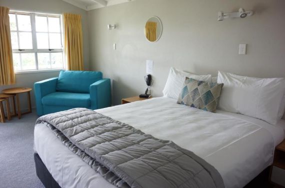 Studio Unit with Spa