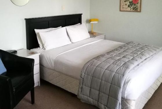 One-Bedroom Apartment with Spa